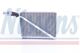 Испаритель NISSENS 92272