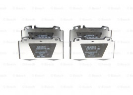 Комплект тормозных колодок BOSCH 0986494576