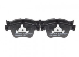 Комплект тормозных колодок BOSCH 0986494696