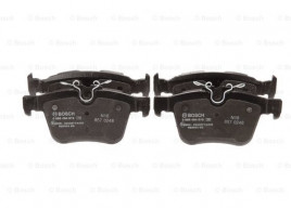 Комплект тормозных колодок BOSCH 0986494819
