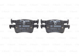 Комплект тормозных колодок BOSCH 0986494715