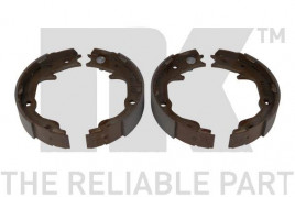 Комплект тормозных колодок NK 2793799