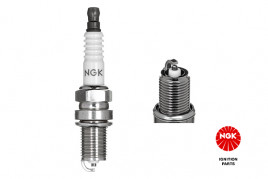 Свеча зажигания NGK 7496