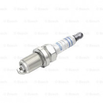 Свеча зажигания BOSCH 0 242 235 667