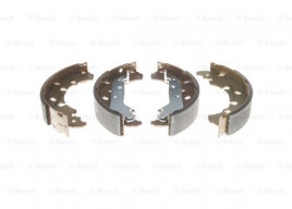 Комплект тормозных колодок BOSCH 0 986 487 599