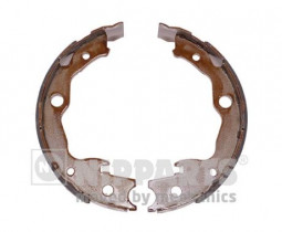Комплект тормозных колодок Nipparts N3501057
